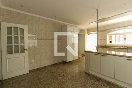 Casa à venda com 236m², 3 quartos e 2 vagasCozinha