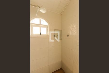 Casa à venda com 236m², 3 quartos e 2 vagasBanheiro de serviço