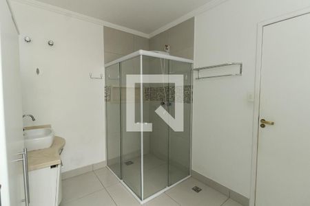 Casa à venda com 236m², 3 quartos e 2 vagasBanheiro Suíte 1