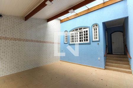 Casa à venda com 236m², 3 quartos e 2 vagasGaragem