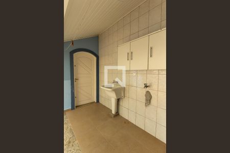 Casa à venda com 236m², 3 quartos e 2 vagasÁrea de Serviço