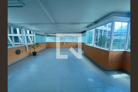 Apartamento para alugar com 190m², 3 quartos e 4 vagas