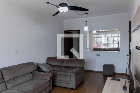 Sala de casa à venda com 4 quartos, 140m² em Vila Arcádia, São Paulo
