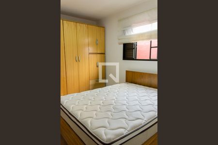 Quarto de casa à venda com 4 quartos, 140m² em Vila Arcádia, São Paulo