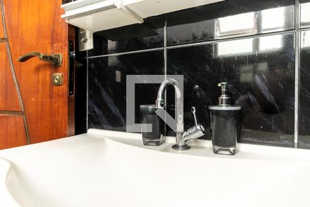 Apartamento à venda com 68m², 2 quartos e sem vagaBanheiro - Torneira