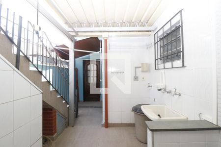 Casa à venda com 150m², 3 quartos e 2 vagasÁrea de Serviço