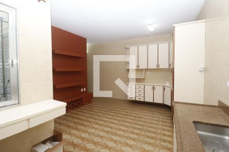 Casa à venda com 150m², 3 quartos e 2 vagasCozinha