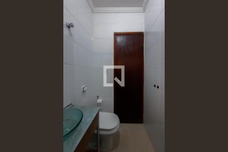 Casa à venda com 124m², 3 quartos e 2 vagas Casa à venda com 124m², 3 quartos e 2 vagasBanheiro Social