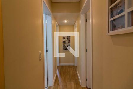 Corredor de apartamento à venda com 3 quartos, 82m² em Chácara Santo Antônio (zona Sul), São Paulo