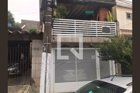 Casa à venda com 323m², 6 quartos e 3 vagas Casa à venda com 323m², 6 quartos e 3 vagasFachada - Casa 03
