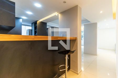 Apartamento à venda com 103m², 2 quartos e 1 vagaCozinha - Bancada