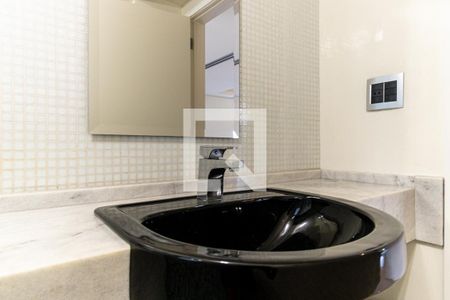 Apartamento à venda com 103m², 2 quartos e 1 vagaBanheiro 2 - Torneira