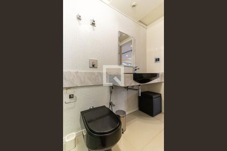 Apartamento à venda com 103m², 2 quartos e 1 vagaBanheiro 2