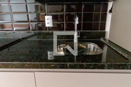 Detalhe da cozinha de kitnet/studio para alugar com 1 quarto, 26m² em Centro, Curitiba