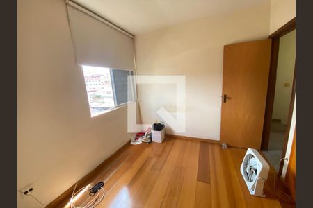 Apartamento à venda com 107m², 3 quartos e 2 vagasQuarto 2
