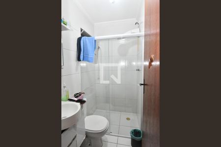 Casa à venda com 90m², 2 quartos e 2 vagas Casa à venda com 90m², 2 quartos e 2 vagasBanheiro Corredor