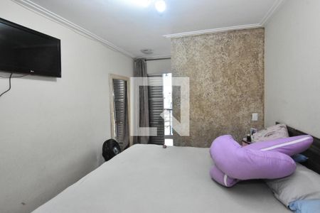 Casa à venda com 90m², 2 quartos e 2 vagas Casa à venda com 90m², 2 quartos e 2 vagasQuarto Suíte
