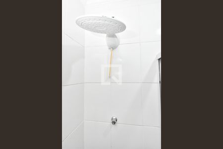 Casa à venda com 90m², 2 quartos e 2 vagas Casa à venda com 90m², 2 quartos e 2 vagasBanheiro Corredor