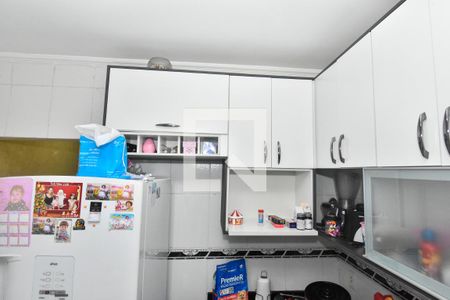 Casa à venda com 90m², 2 quartos e 2 vagas Casa à venda com 90m², 2 quartos e 2 vagasCozinha