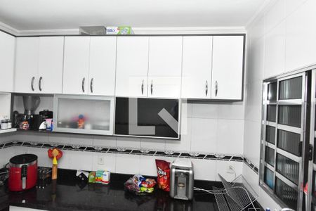 Casa à venda com 90m², 2 quartos e 2 vagas Casa à venda com 90m², 2 quartos e 2 vagasCozinha