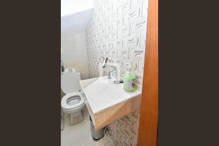 Casa à venda com 90m², 2 quartos e 2 vagas Casa à venda com 90m², 2 quartos e 2 vagasLavabo