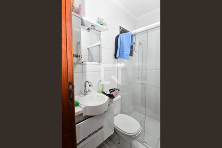 Casa à venda com 90m², 2 quartos e 2 vagas Casa à venda com 90m², 2 quartos e 2 vagasBanheiro Corredor