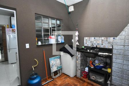 Casa à venda com 90m², 2 quartos e 2 vagas Casa à venda com 90m², 2 quartos e 2 vagasÁrea de Serviço