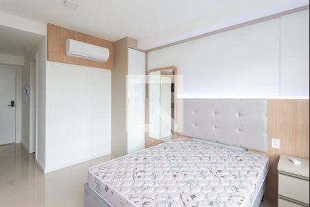 Quarto  de kitnet/studio para alugar com 1 quarto, 27m² em Partenon, Porto Alegre