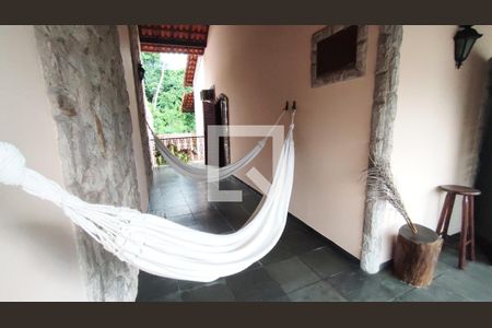 Casa à venda com 80m², 3 quartos e 4 vagas Casa à venda com 80m², 3 quartos e 4 vagasVaranda da Suite 1 com acesso ao Quarto 2