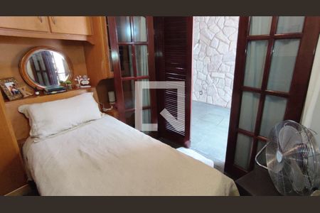 Casa à venda com 80m², 3 quartos e 4 vagas Casa à venda com 80m², 3 quartos e 4 vagasQuarto 2