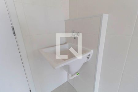 Cozinha e Área de Serviço Integrada  de apartamento para alugar com 1 quarto, 29m² em Vila Ré, São Paulo