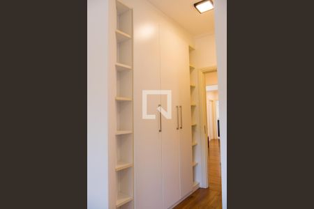 Apartamento à venda com 163m², 3 quartos e 2 vagasSuíte 2