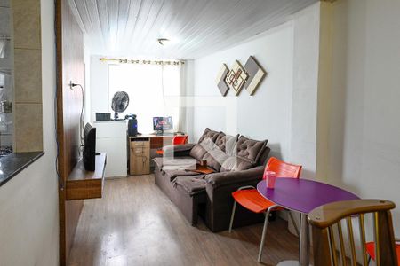 Casa à venda com 115m², 4 quartos e sem vaga Casa à venda com 115m², 4 quartos e sem vagaSala Casa 2