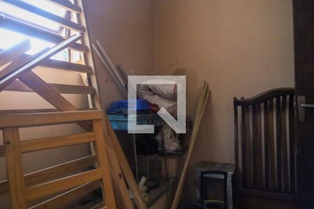 Casa à venda com 847m², 5 quartos e 6 vagas Casa à venda com 847m², 5 quartos e 6 vagasQuarto de Serviço 2