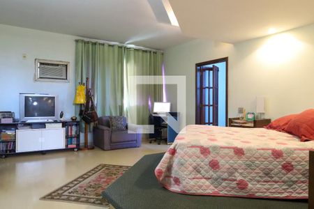 Casa à venda com 847m², 5 quartos e 6 vagas Casa à venda com 847m², 5 quartos e 6 vagasSuíte 1