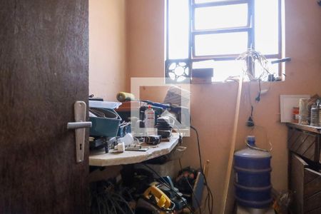 Casa à venda com 847m², 5 quartos e 6 vagas Casa à venda com 847m², 5 quartos e 6 vagasQuarto de Serviço 1