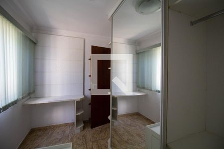 Casa à venda com 160m², 4 quartos e 2 vagasQuarto 2