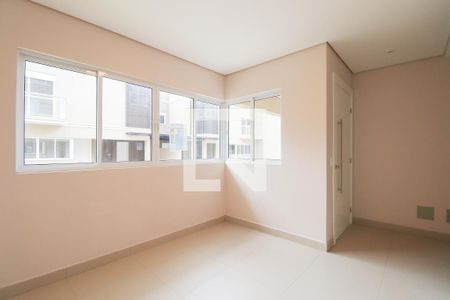 Sala de casa de condomínio para alugar com 3 quartos, 160m² em Parolin, Curitiba