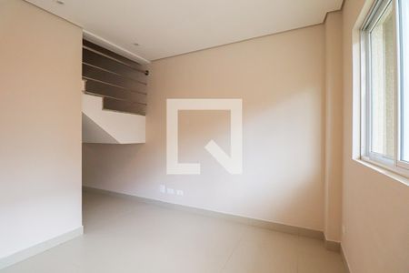 Sala de casa de condomínio para alugar com 3 quartos, 160m² em Parolin, Curitiba