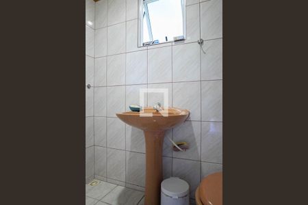 Casa à venda com 180m², 3 quartos e 3 vagasTerraço - Banheiro de serviço 