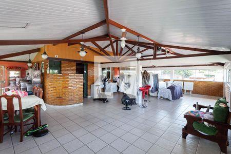 Casa à venda com 180m², 3 quartos e 3 vagasTerraço