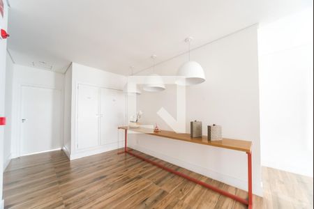 Apartamento à venda com 74m², 2 quartos e 1 vagaÁrea comum