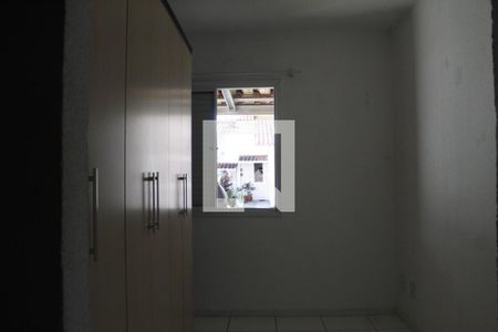 Suíte 2 de casa para alugar com 2 quartos, 51m² em Jardim Algarve, Viamão