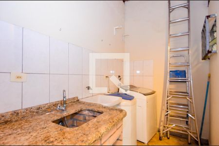 Casa à venda com 90m², 2 quartos e 2 vagasÁrea de Serviço