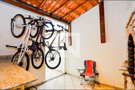 Casa à venda com 90m², 2 quartos e 2 vagasÁrea de Serviço