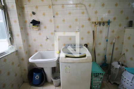 Apartamento à venda com 67m², 3 quartos e 1 vagaÁrea de Serviço