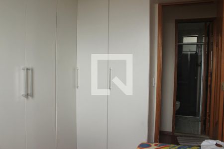 Apartamento à venda com 69m², 3 quartos e 2 vagasQuarto