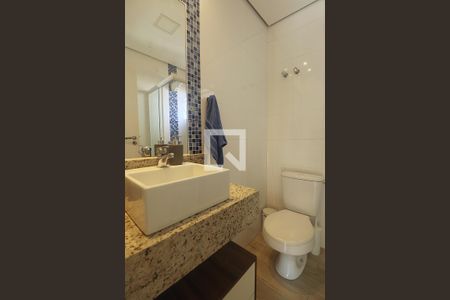 Casa à venda com 258m², 3 quartos e 6 vagasSuíte 2 - Banheiro