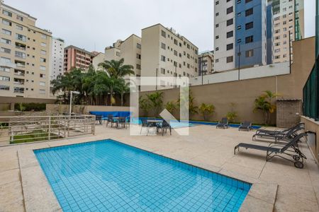 Apartamento à venda com 141m², 4 quartos e 3 vagas Apartamento à venda com 141m², 4 quartos e 3 vagasPiscina