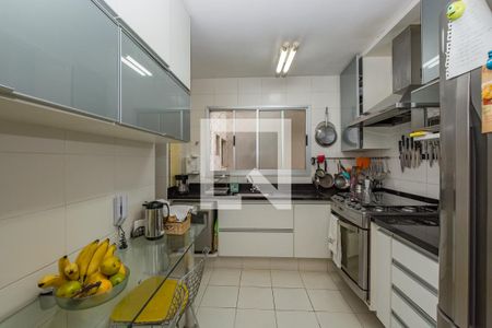 Apartamento à venda com 141m², 4 quartos e 3 vagas Apartamento à venda com 141m², 4 quartos e 3 vagasCozinha